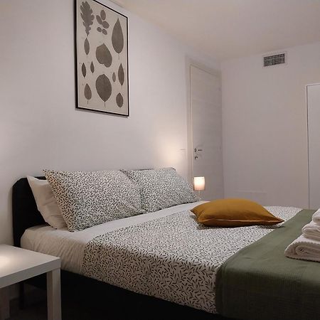 Residence La Vela 2 Roma Eksteriør bilde